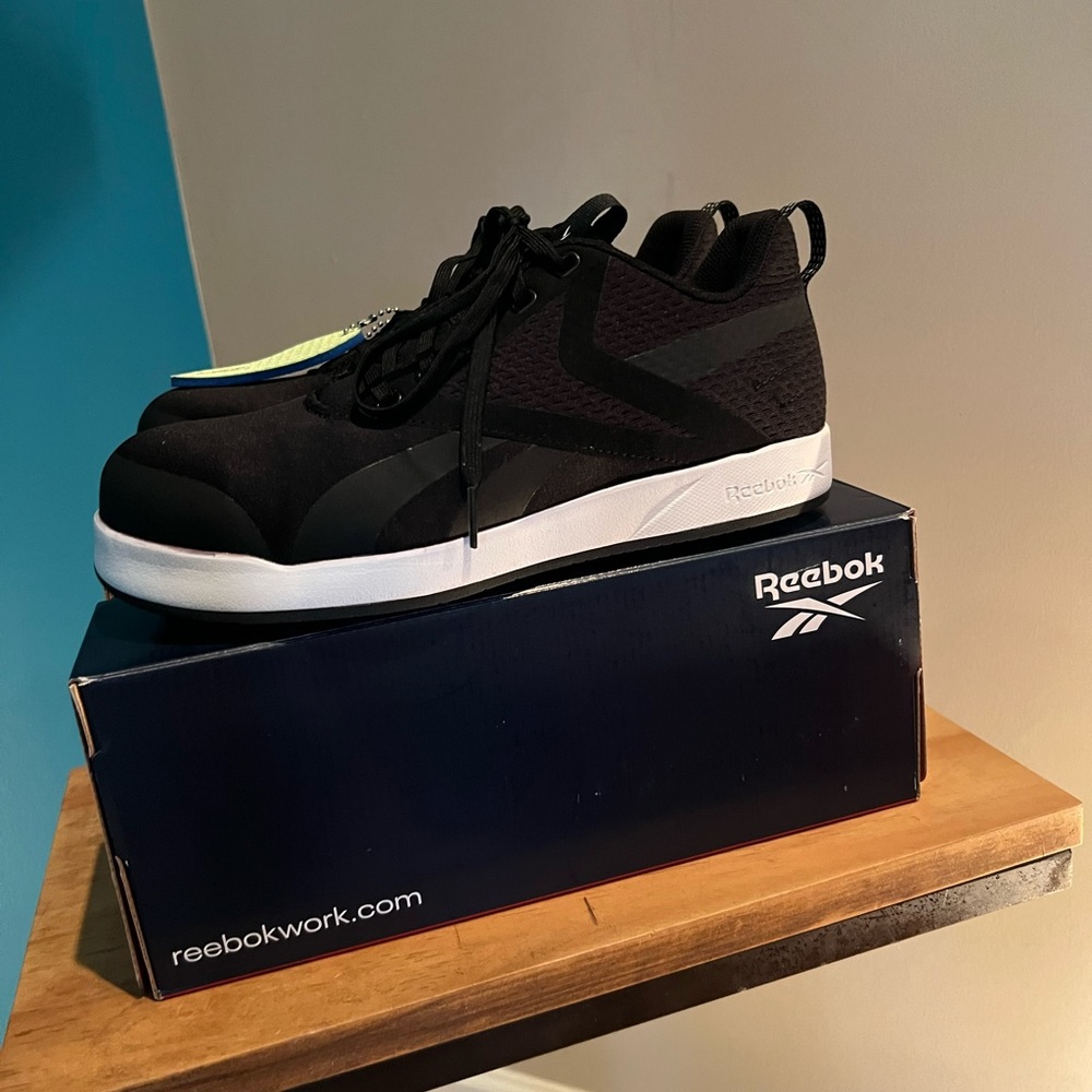 Reebok Black Ever Road 3.0 DMX Work Women’s Size 8.5M